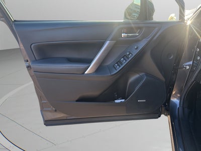 2014 Subaru Forester 2.0XT Touring