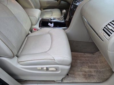 2016 INFINITI QX80 Base
