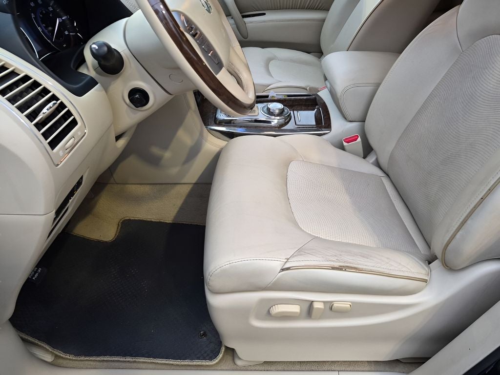 2016 INFINITI QX80 Base