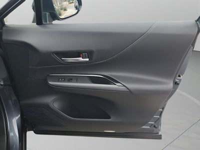 2024 Toyota Venza LE