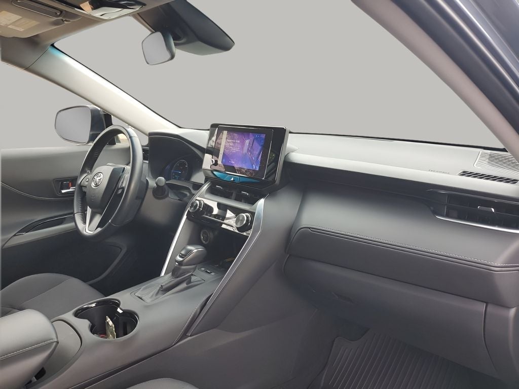 2024 Toyota Venza LE