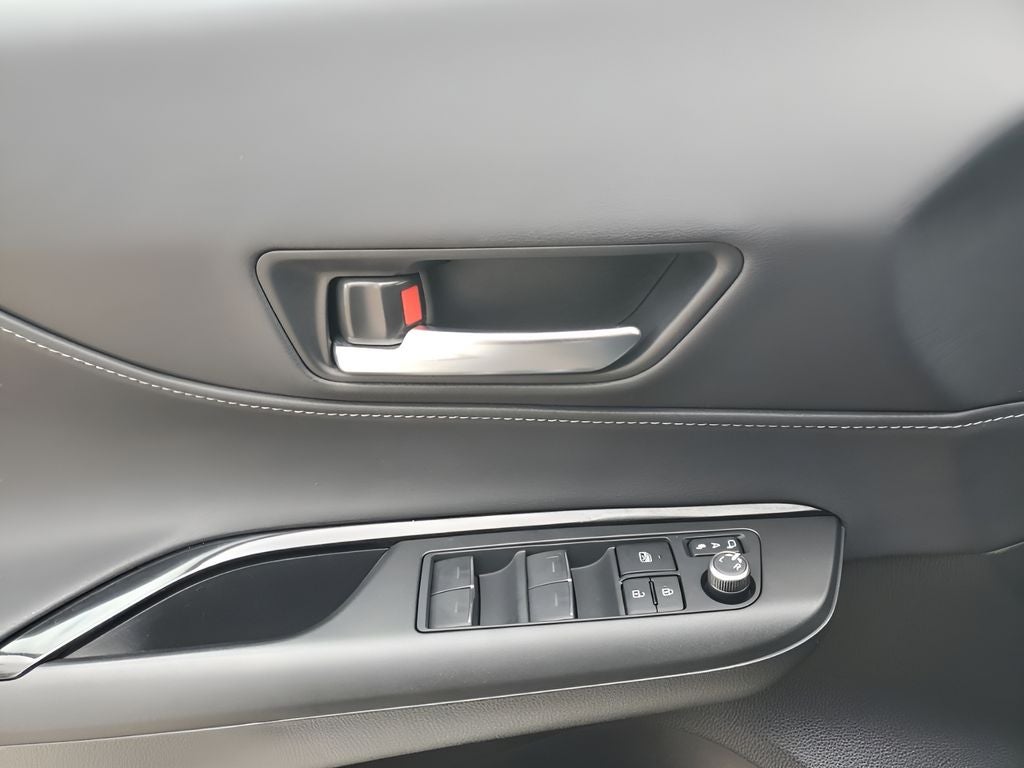 2024 Toyota Venza LE