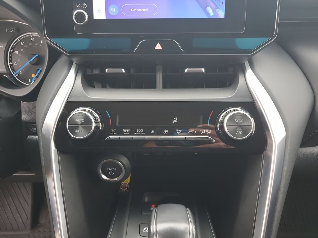 2024 Toyota Venza LE