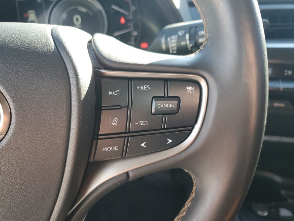 2021 Lexus UX 250h Base