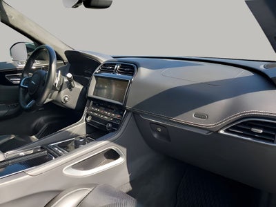 2020 Jaguar F-PACE 25t Checkered Flag