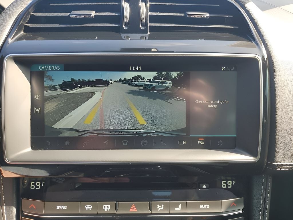 2020 Jaguar F-PACE 25t Checkered Flag