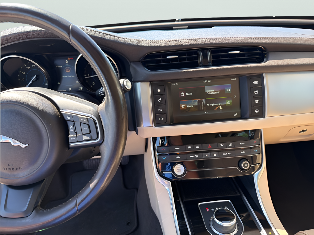 2017 Jaguar XF 20d Premium