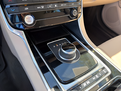 2017 Jaguar XF 20d Premium