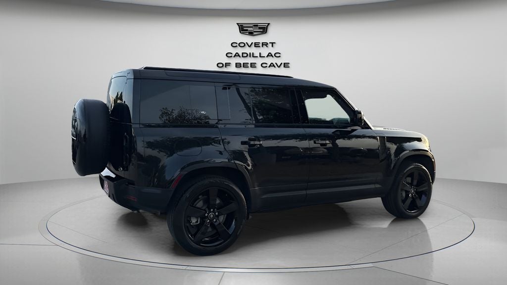 2023 Land Rover Defender 110 SE