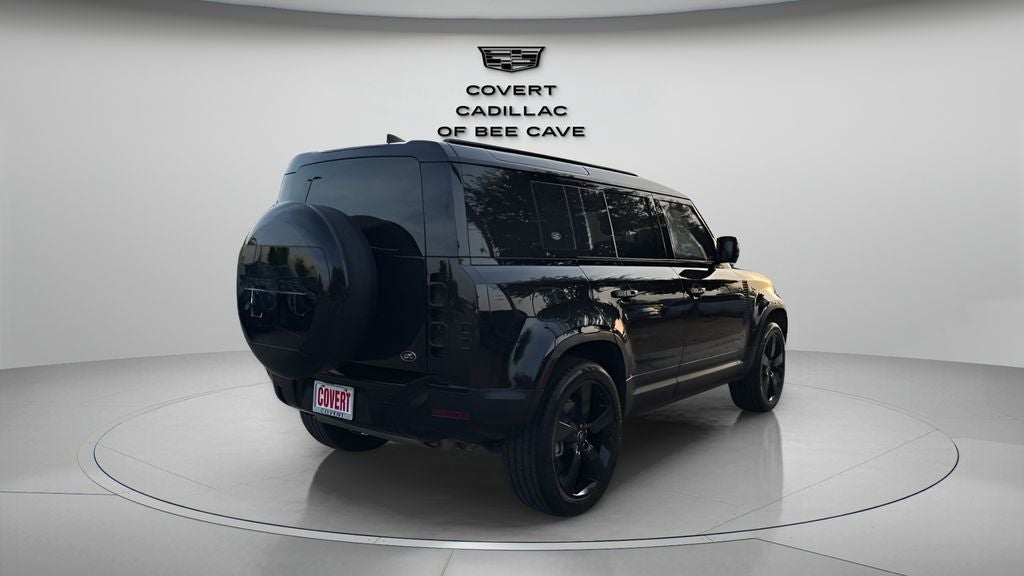 2023 Land Rover Defender 110 SE