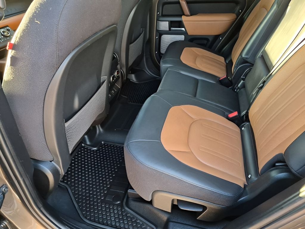 2024 Land Rover Defender 130 X