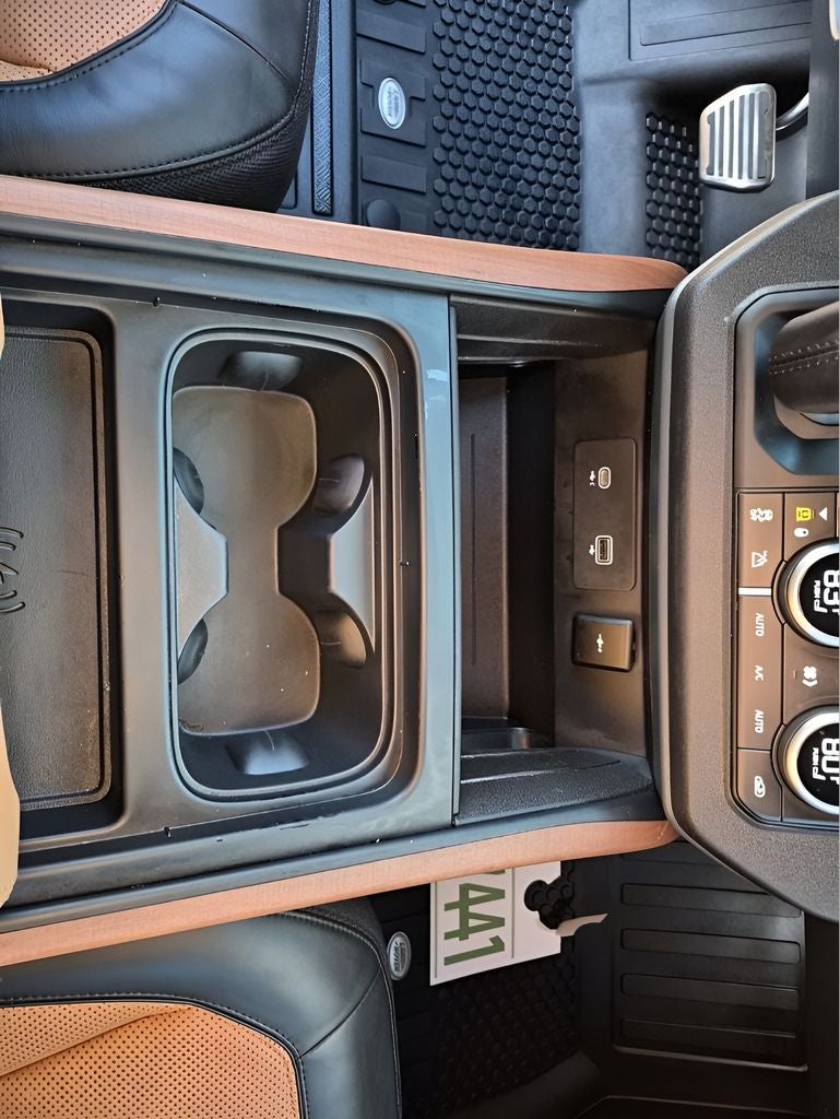 2024 Land Rover Defender 130 X