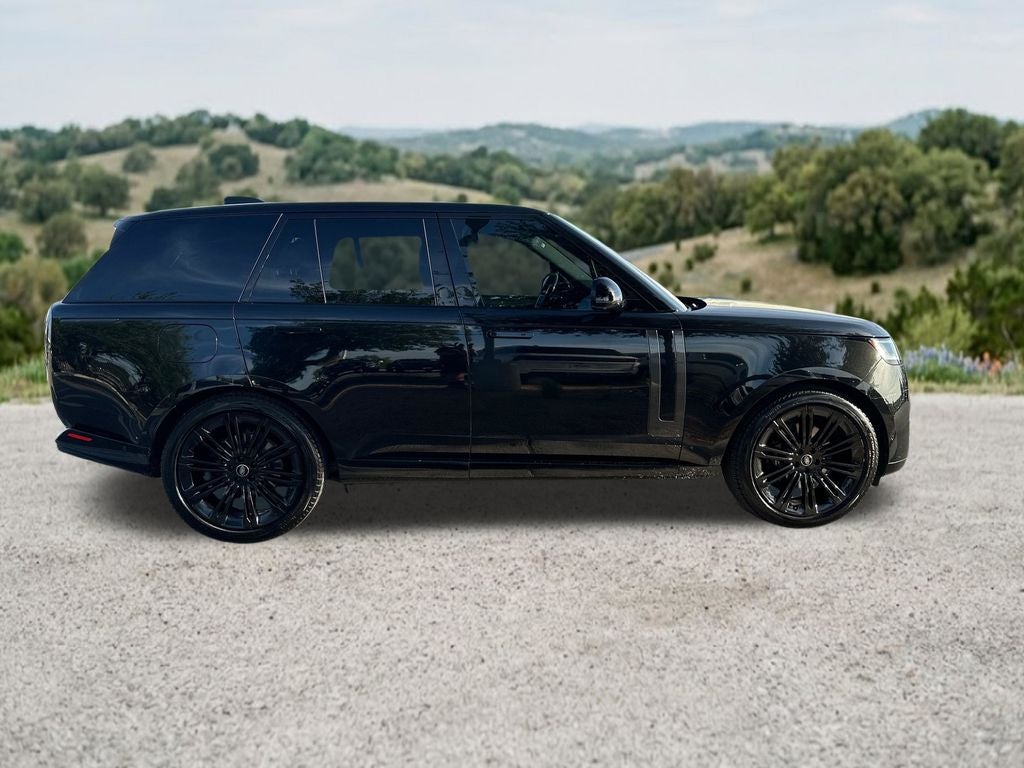 2023 Land Rover Range Rover SE
