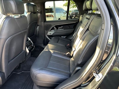 2023 Land Rover Range Rover SE