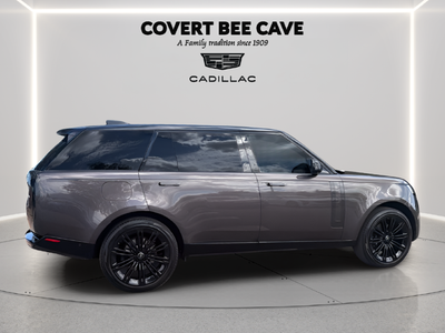 2023 Land Rover Range Rover SE LWB