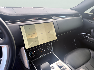 2023 Land Rover Range Rover SE LWB