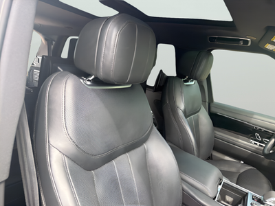 2023 Land Rover Range Rover SE LWB