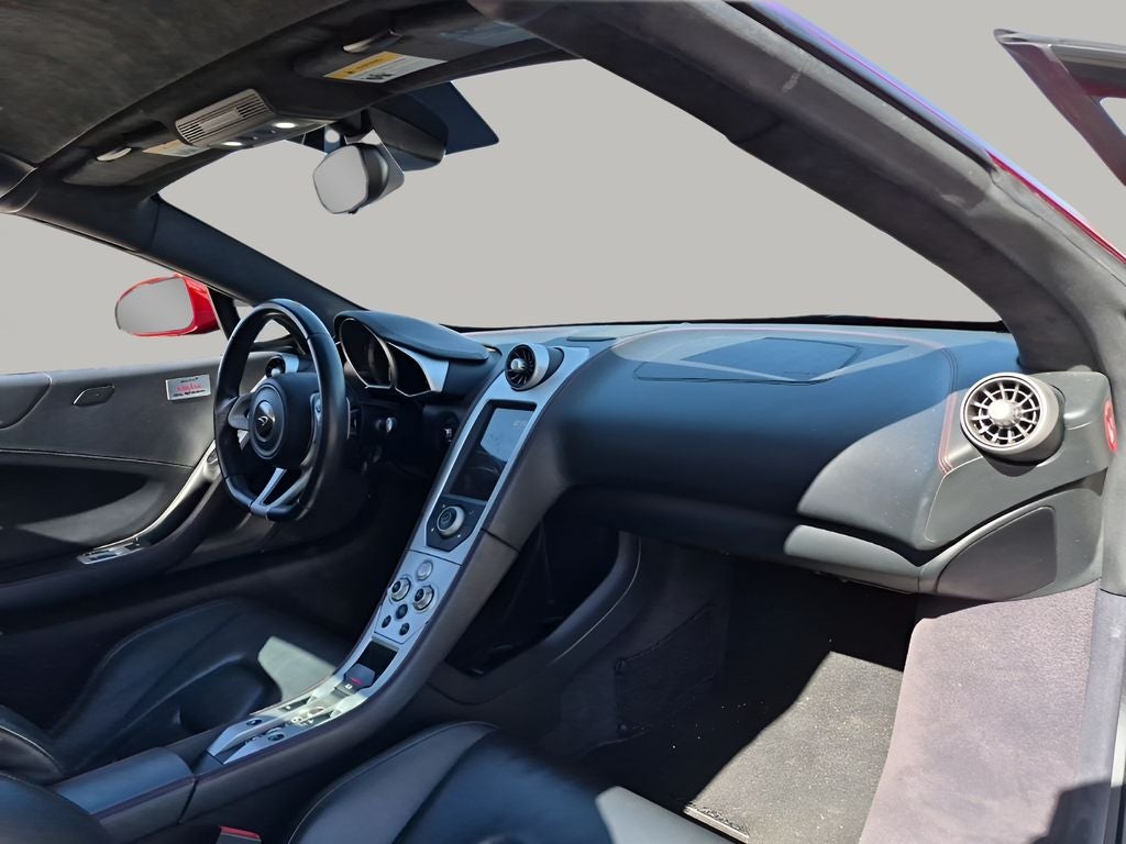 2013 McLaren MP4-12C Base