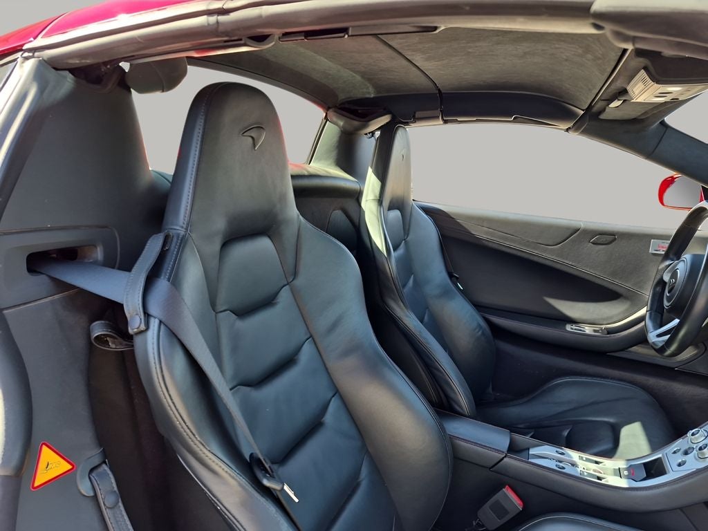 2013 McLaren MP4-12C Base