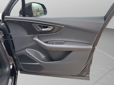 2021 Audi Q7 45 Premium Plus quattro