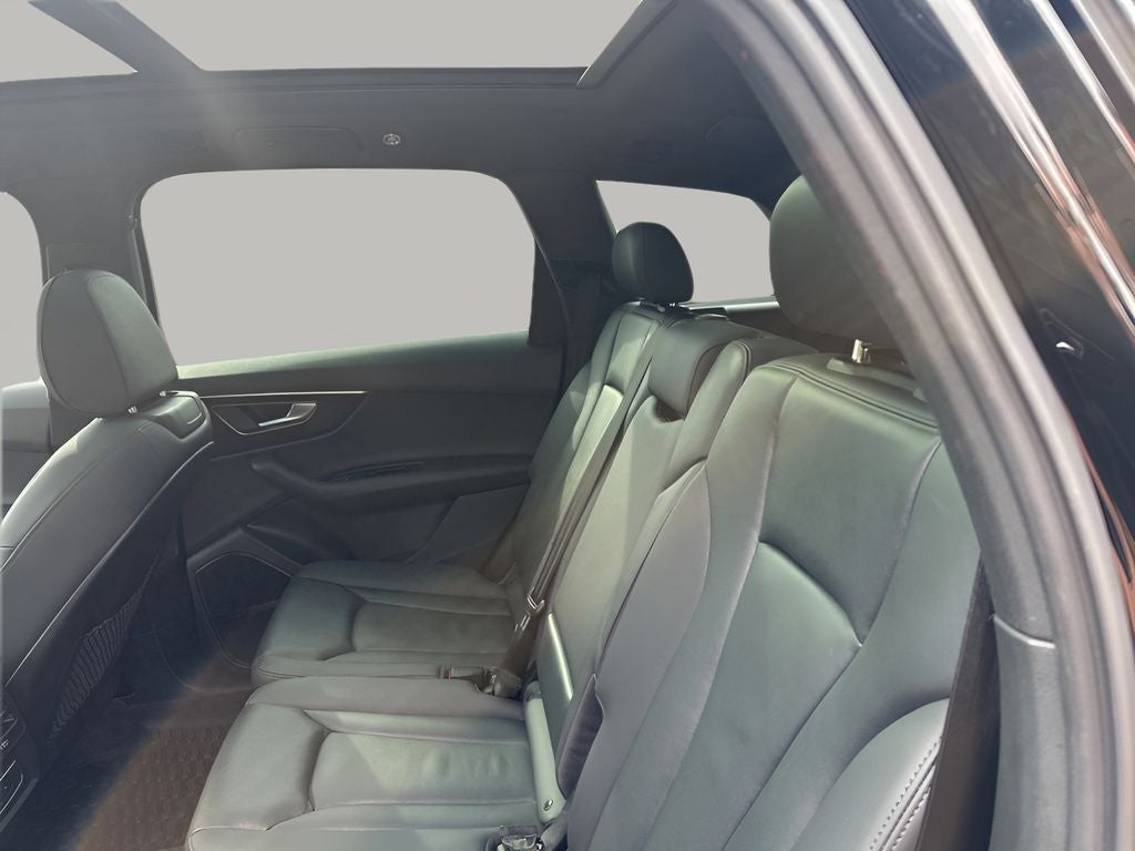 2021 Audi Q7 45 Premium Plus quattro