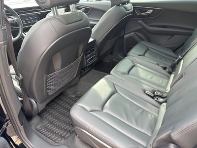 2021 Audi Q7 45 Premium Plus quattro