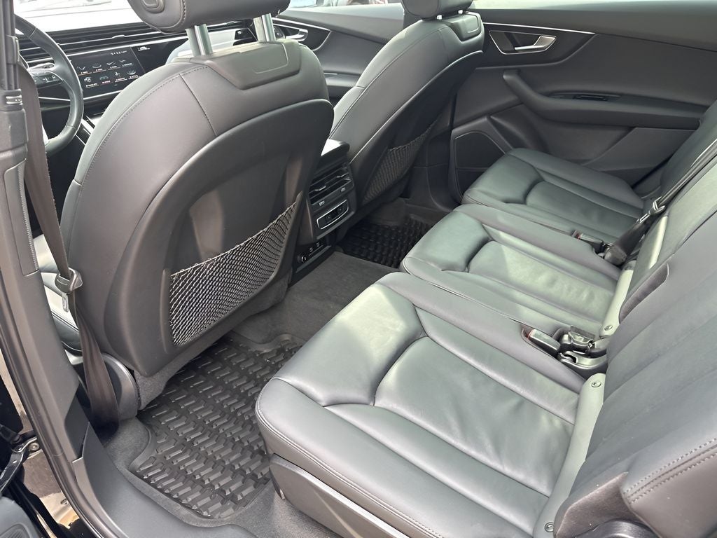 2021 Audi Q7 45 Premium Plus quattro