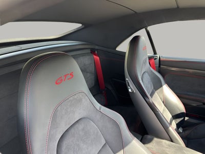 2017 Porsche 911 Carrera 4 GTS