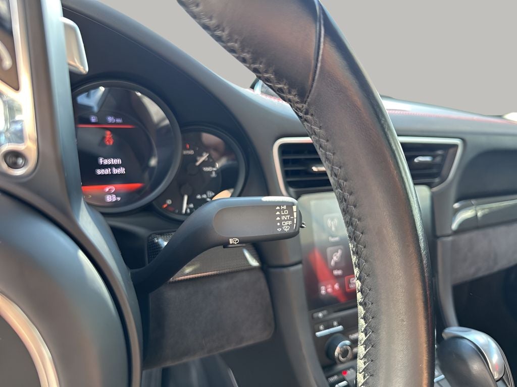 2017 Porsche 911 Carrera 4 GTS