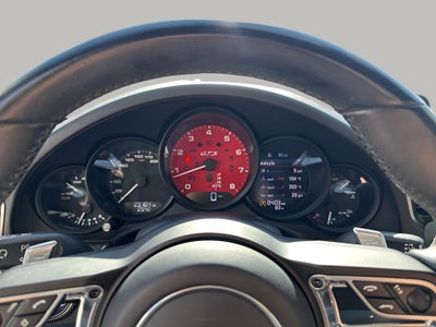 2017 Porsche 911 Carrera 4 GTS