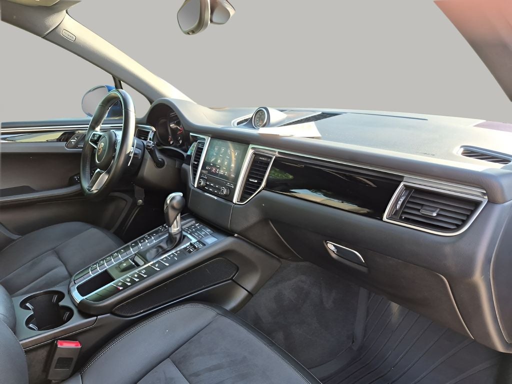 2018 Porsche Macan Sport Edition