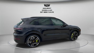 2023 Porsche Cayenne E-Hybrid Turbo S