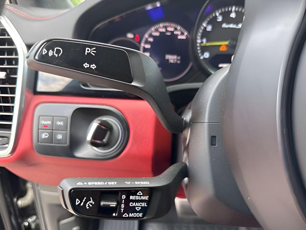 2023 Porsche Cayenne E-Hybrid Turbo S