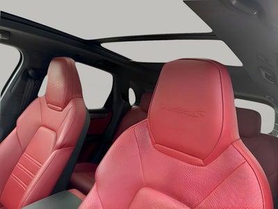 2023 Porsche Cayenne E-Hybrid Turbo S