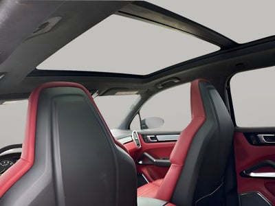 2023 Porsche Cayenne E-Hybrid Turbo S