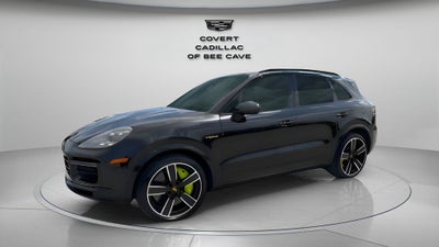 2023 Porsche Cayenne E-Hybrid Turbo S