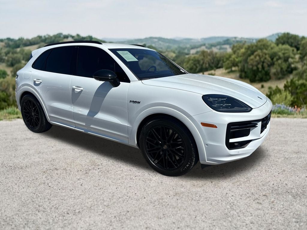 2025 Porsche Cayenne E-Hybrid Turbo
