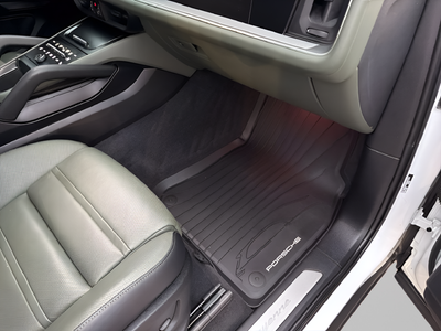 2024 Porsche Cayenne Coupe Base