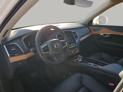 2024 Volvo XC90 B6 Plus Bright Theme 6-Seater