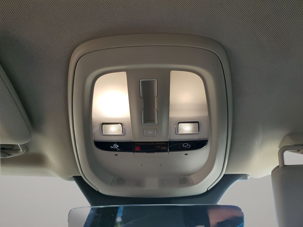 2024 Volvo XC90 B6 Plus Bright Theme 6-Seater