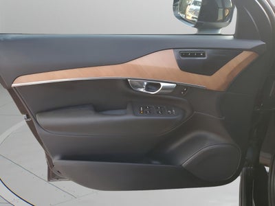 2023 Volvo XC90 B6 Plus 7-Seater