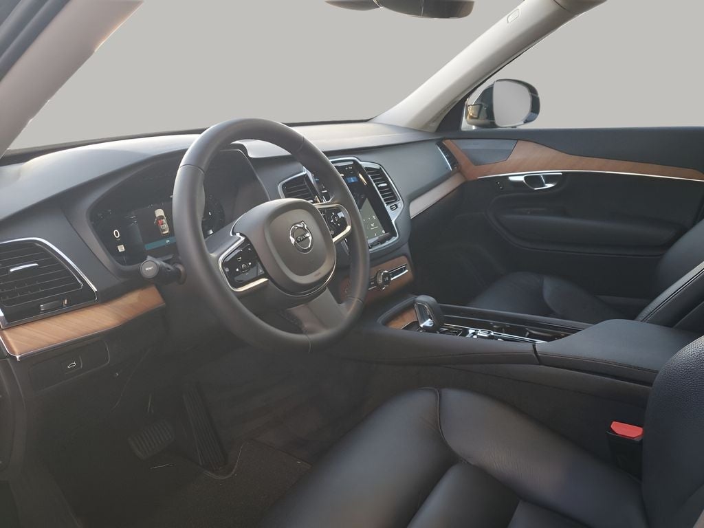 2023 Volvo XC90 B6 Plus 7-Seater
