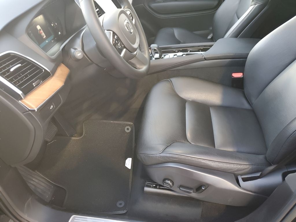 2023 Volvo XC90 B6 Plus 7-Seater