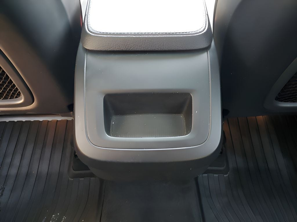 2017 Volvo XC90 T5 Momentum