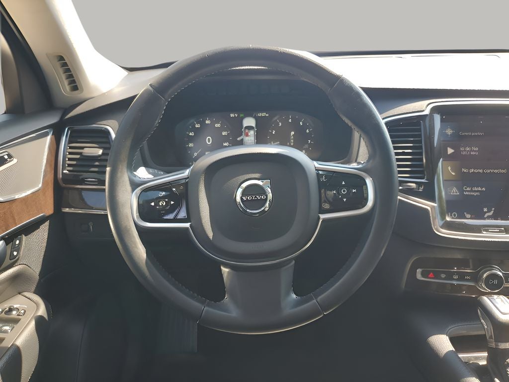 2017 Volvo XC90 T5 Momentum