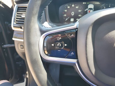 2017 Volvo XC90 T5 Momentum