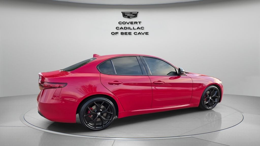 2019 Alfa Romeo Giulia Base