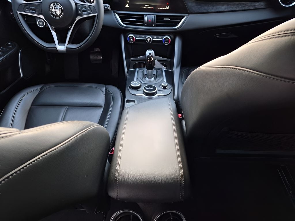 2019 Alfa Romeo Giulia Base