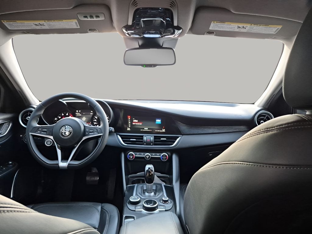 2019 Alfa Romeo Giulia Base