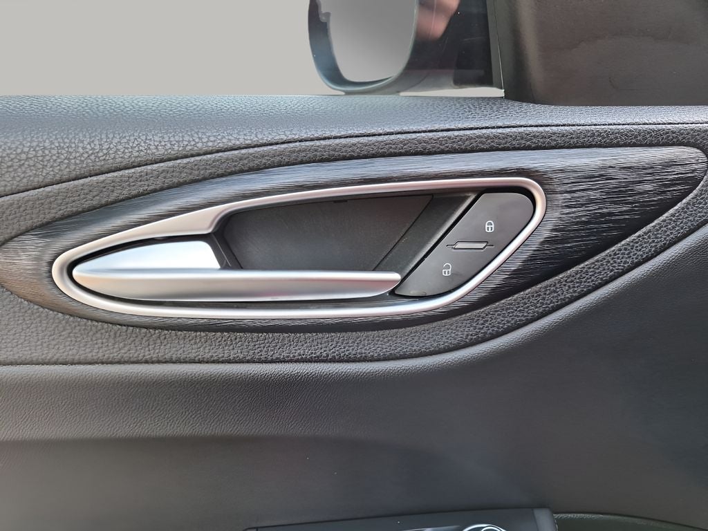 2019 Alfa Romeo Giulia Base